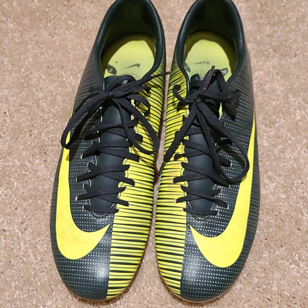 CR7 Mercurial Nike Soccer Cleats